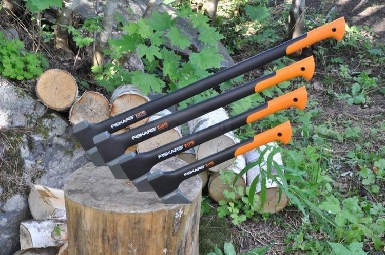 Siekiera rozłupująca Fiskars X27, X25, X17 i X11